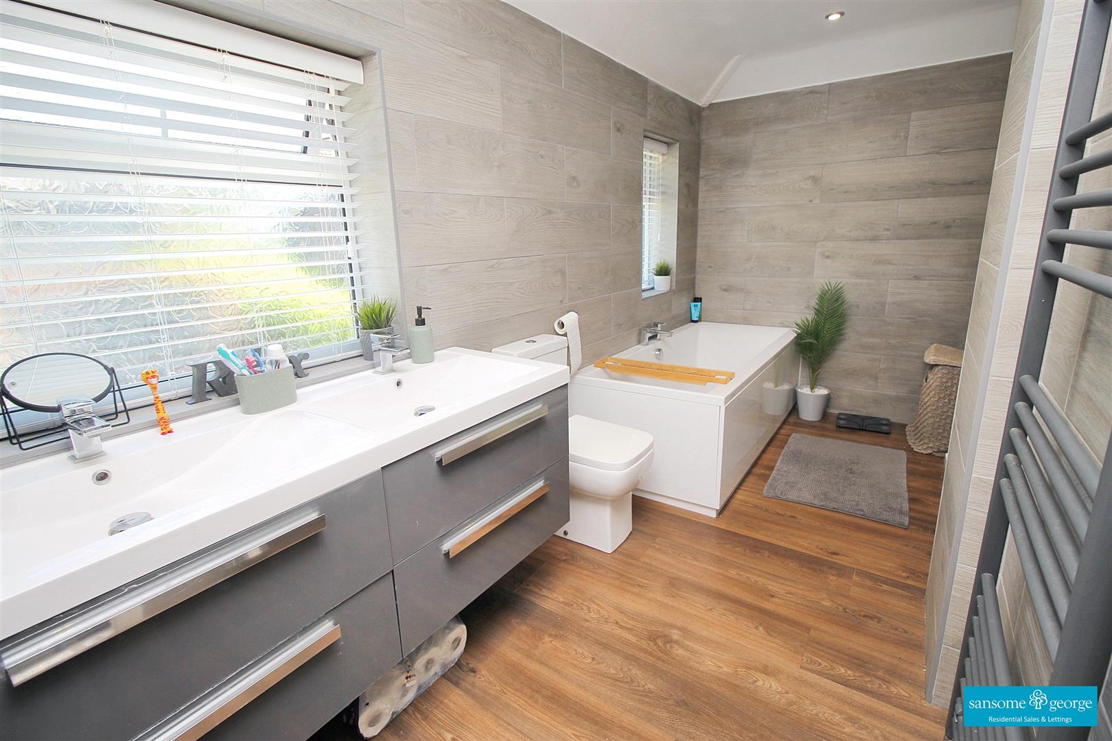 Dell Road, Tilehurst, Reading